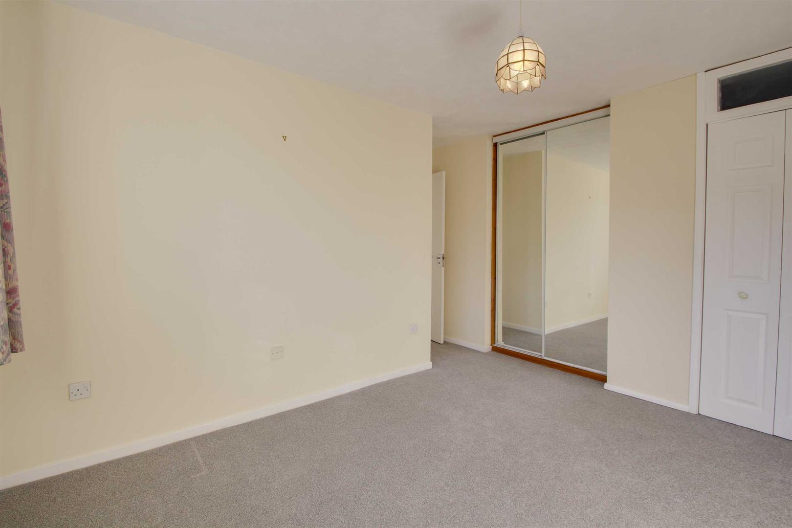 Brendon Court, Furzton, Milton Keynes